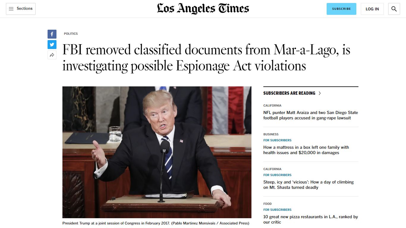 FBI removed boxes of classified documents from Trump's home - Los ...